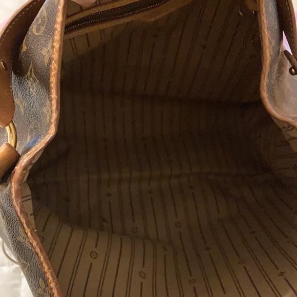 Louis Vuitton boho bag - Picture 8 of 8